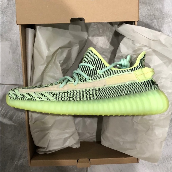 Yeezy 350 Boost - Picture 8 of 15